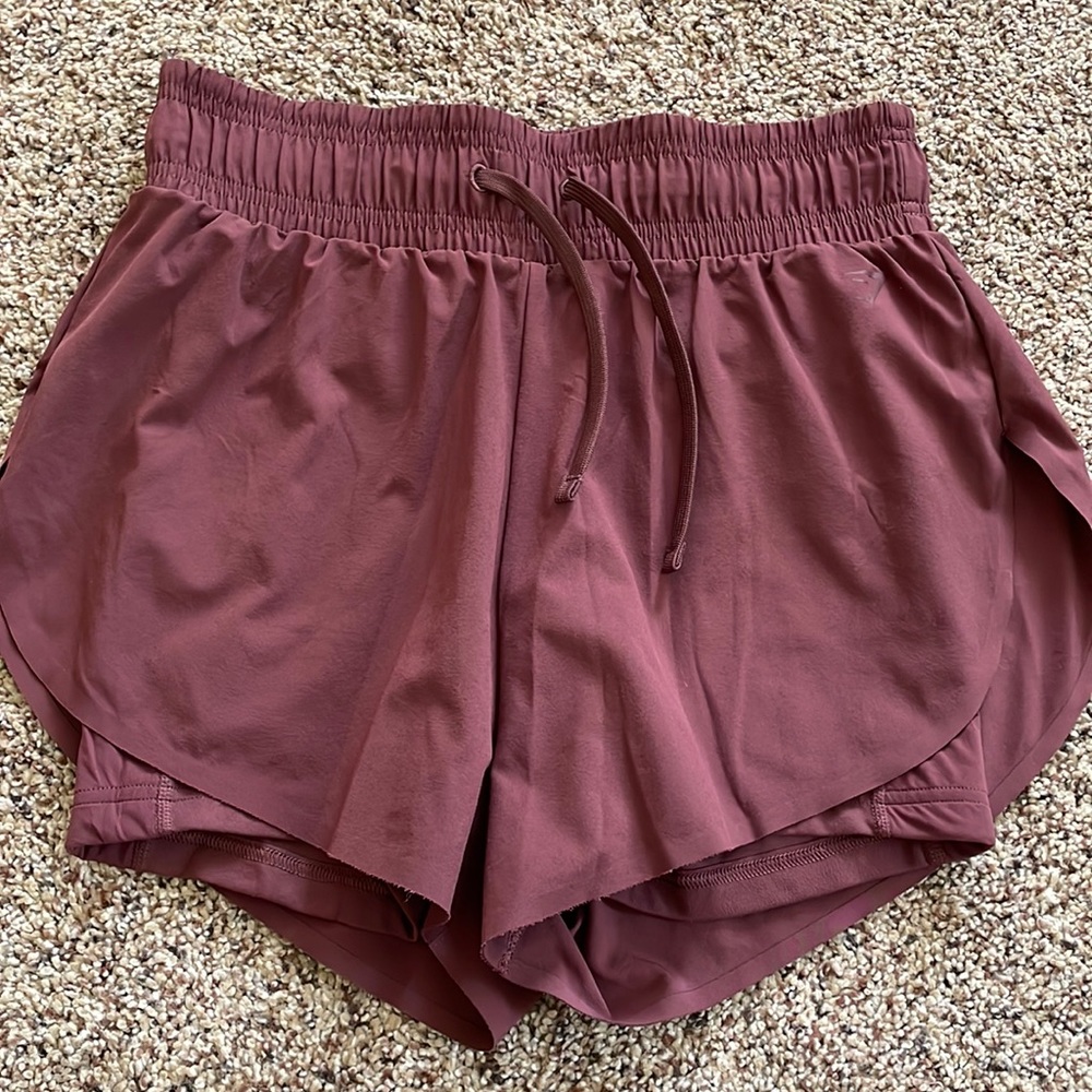 Gymshark shorts💜